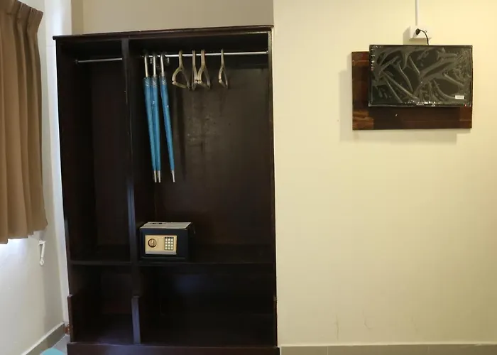House Hotel 3*