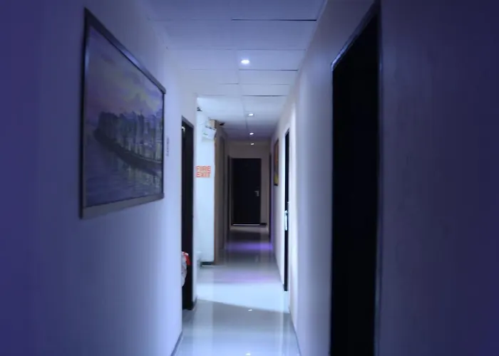 House 3*