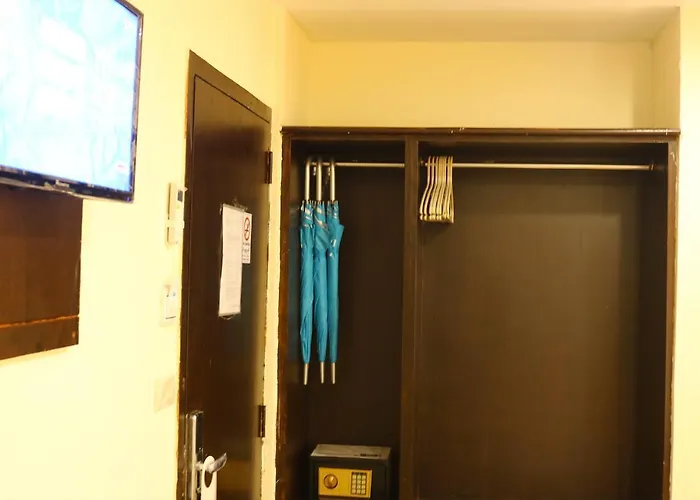 Hotel House 3*